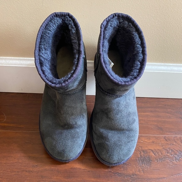 UGG Classic Mini Boots Suede Grey Size W7 - Picture 4 of 12